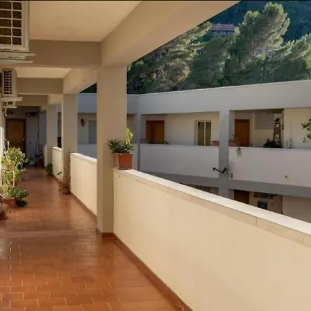 Addaura's - Mondello Apartment *
